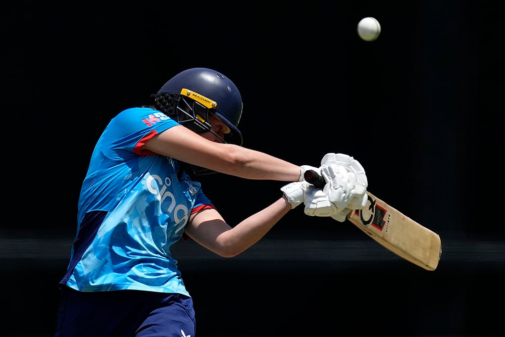 Womens Ashes 2025 AUS-W Vs ENG-W 1st ODI Cricket photo: Lauren Filer