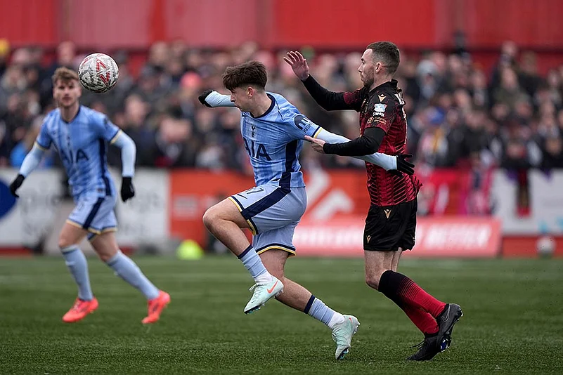 FA Cup Soccer: Tamworth vs Tottenham Hotspur