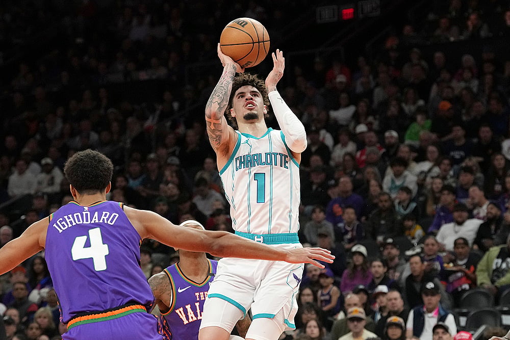 NBA 2024-25 basketball Charlotte Hornets vs Phoenix Suns: Oso Ighodaro
