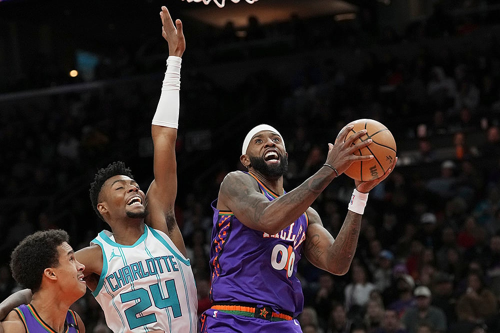 NBA 2024-25 basketball Charlotte Hornets vs Phoenix Suns: Royce ONeale 