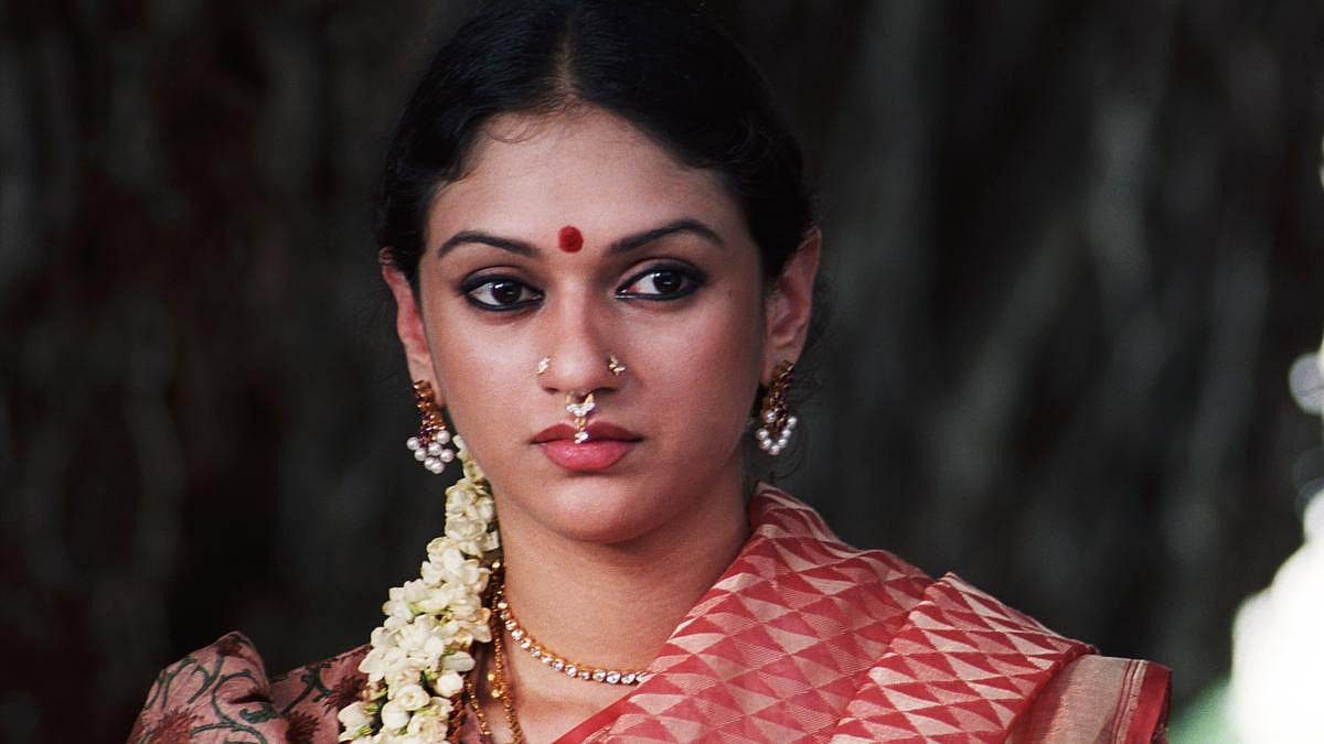 Aditi Rao Hydari in Sringaram