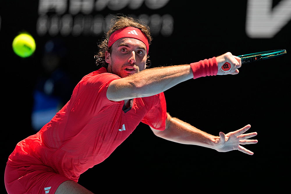 Australian Open tennis Championship photo: Alex Michelsen vs Stefanos Tsitsipas_2