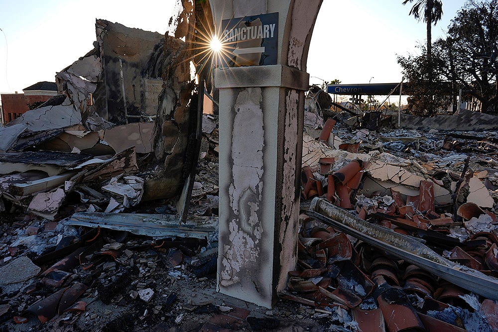 California Wildfires US weather fire season photo_2