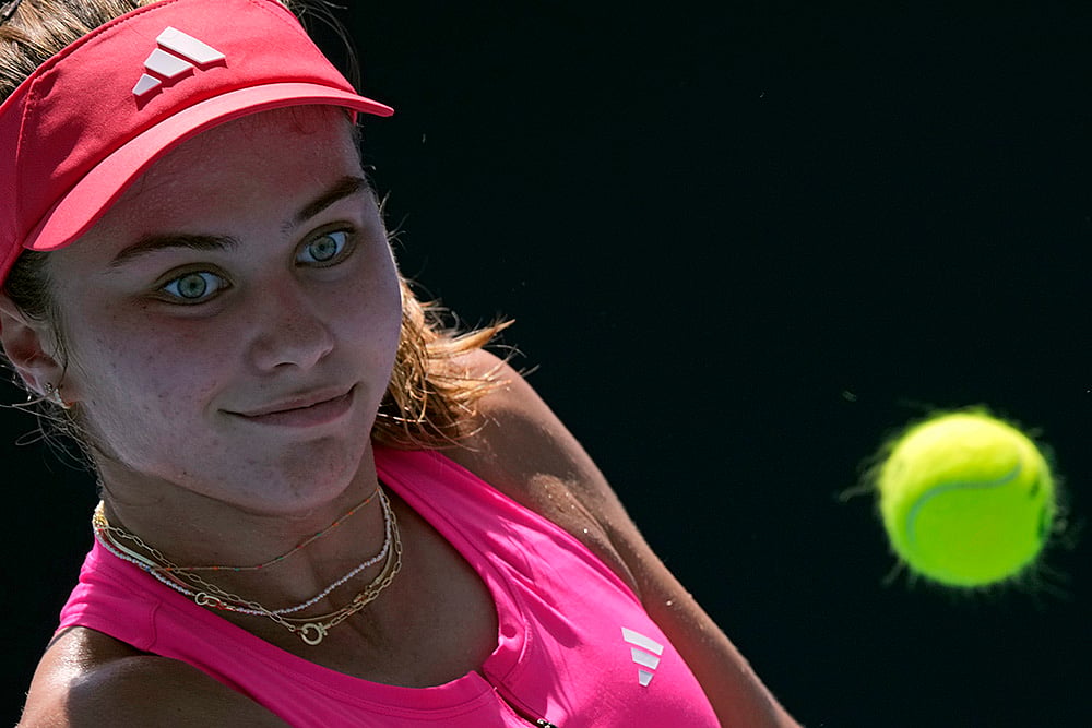 Australian Open tennis Championship photo- Iva Jovic vs Nuria Parrizas Diaz- 1