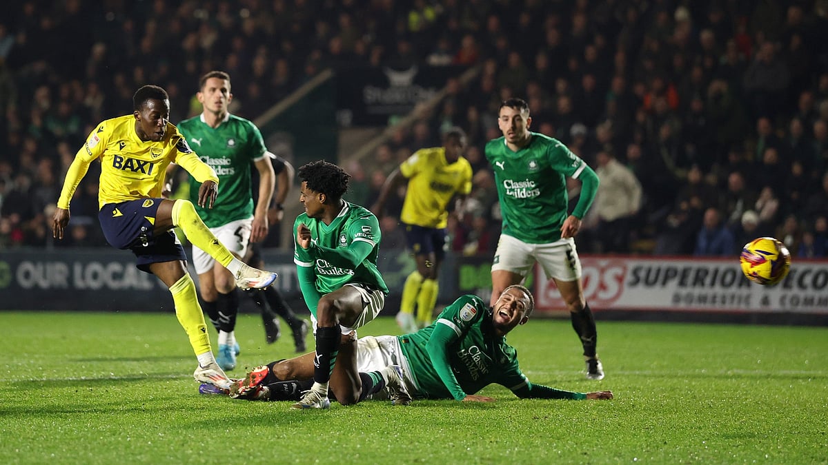Plymouth Argyle v Oxford United.