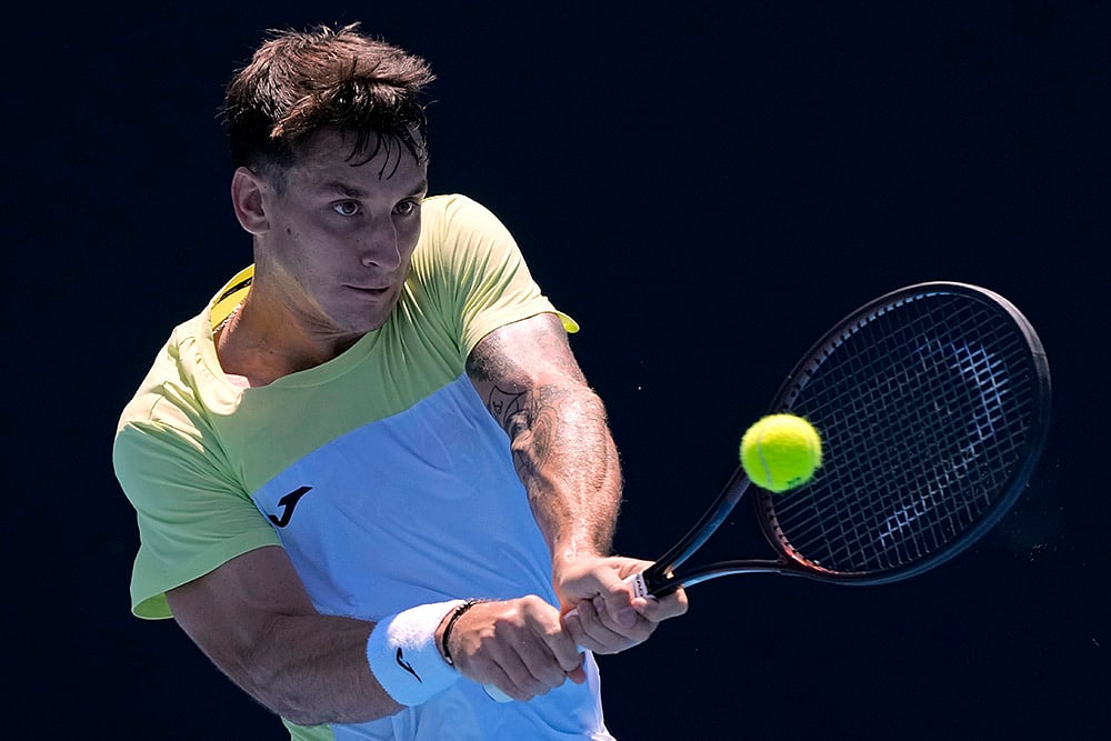 Australian Open tennis Championship photo-Camilo Ugo Carabelli vs Learner Tien-1