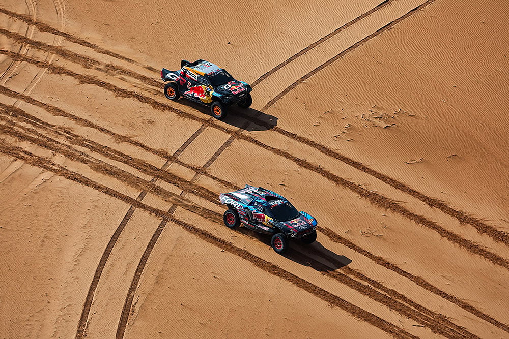 Dakar Rally 2025 Stage 8 from AL DUWADIMI to RIYADH, Saudi: Mitch Guthrie and Lucas Moraes