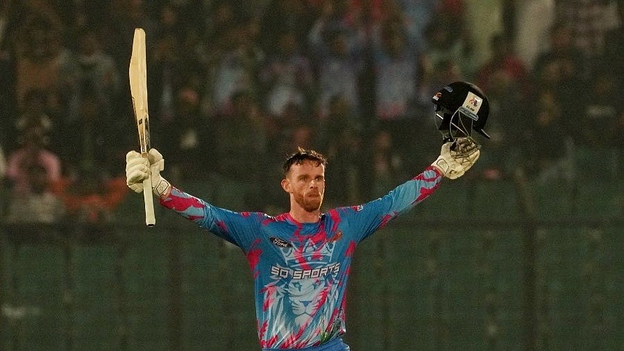 X/ @DurhamCricket : Graham Clark celebrating his Century for Chittagong Kings.