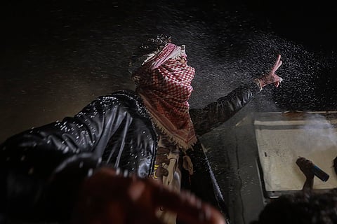Gaza ceasefire: Palestinians celebrate in Khan Younis