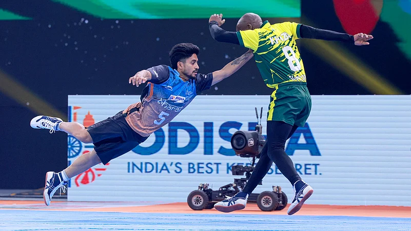 Kho Kho World Cup semi-final between India and South Africa.