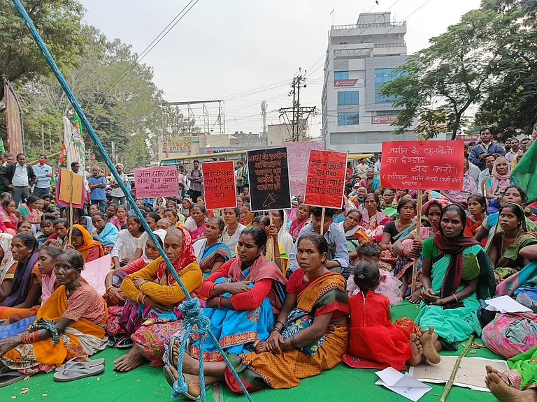 Tribal Organisations protest in front of Raj Bhavan, Ranchi - Md Asghar Khan