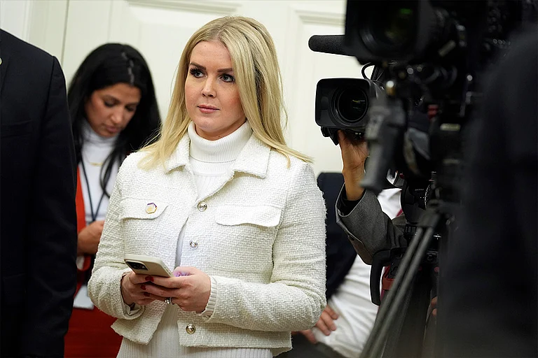 White House press secretary Karoline Leavitt - | Photo: AP/Evan Vucci