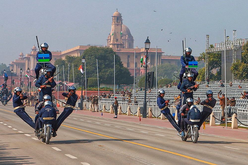 Rehearsal for Republic Day parade 2025 at Kartavya Path in New Delhi_6