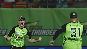X/ThunderBBL : Sydney Thunder during their match against Adelaide Strikers in Big Bash League