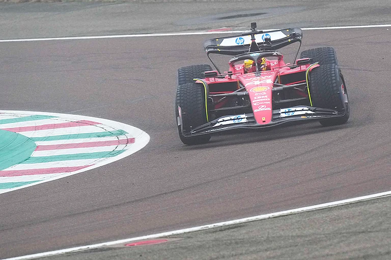 Lewis Hamilton - | Photo: AP/Luca Bruno