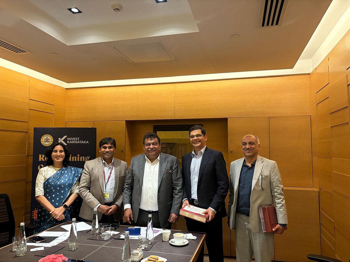 MB Patil with delegates from Havells