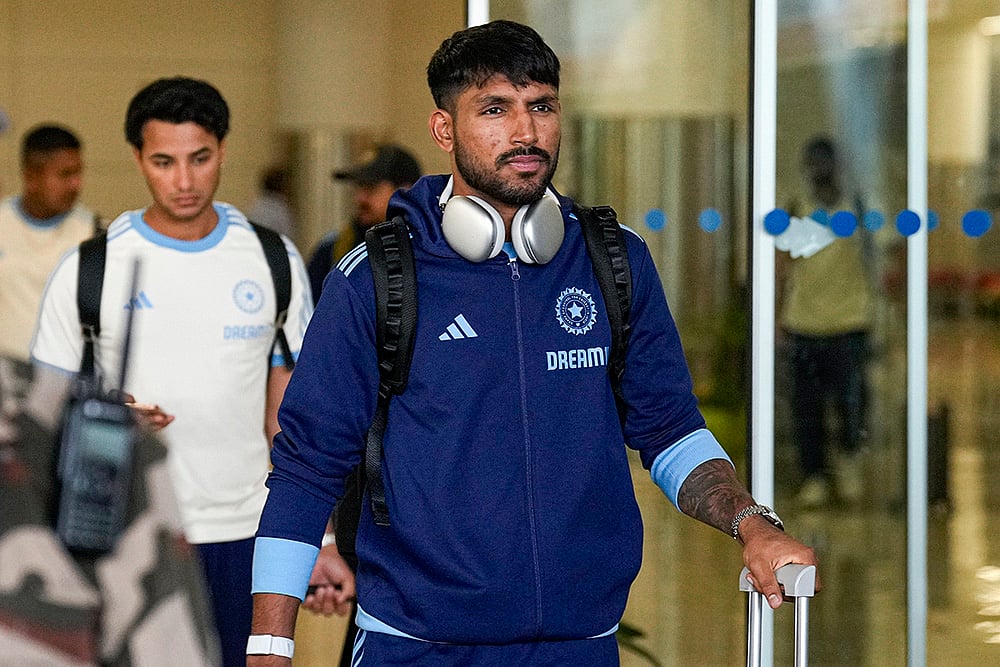 Indian team arrival ahead of 2nd T20I in Chennai-Dhruv Jurel