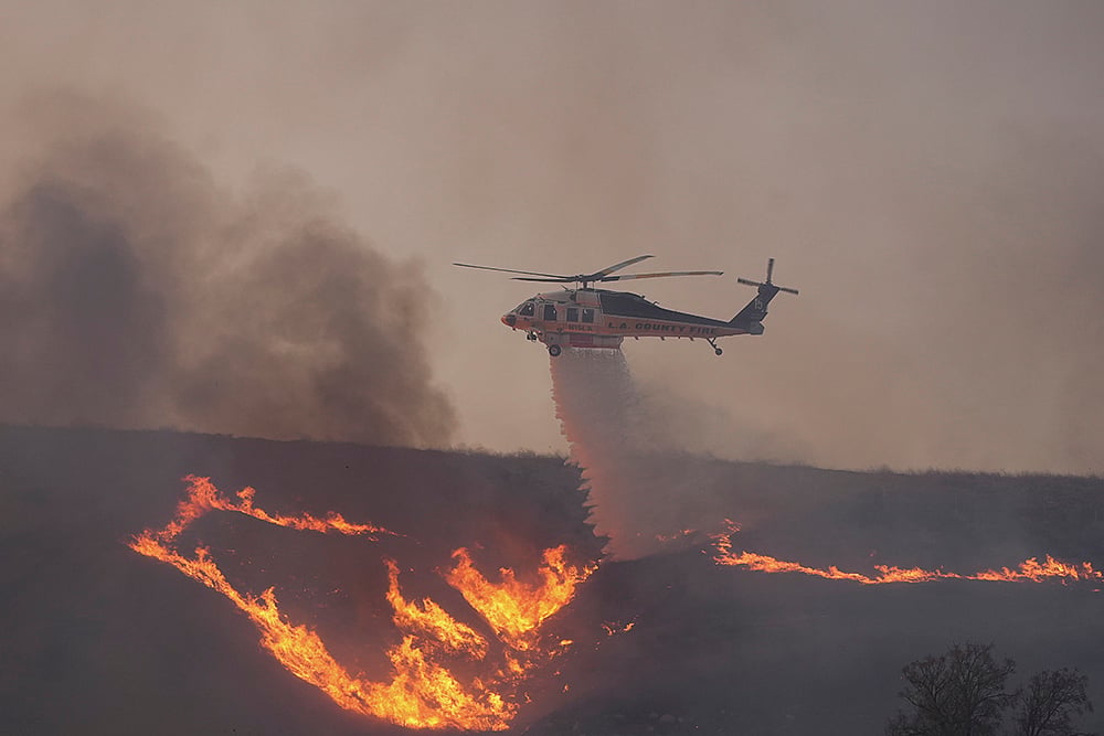 US Fire season California Wildfires -Hughes Fire