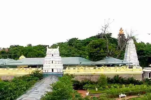 Sri Gnana Saraswathi Temple, Basar, Telangana