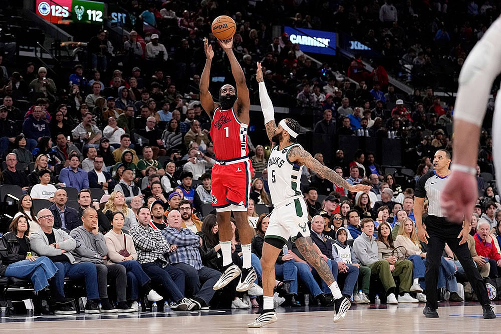 NBA: Milwaukee Bucks vs Los Angeles Clippers - | Photo: AP/Mark J. Terrill