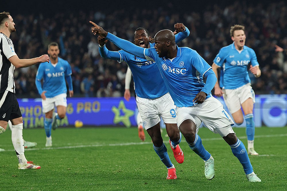 Serie A Soccer: Napoli vs Juventus