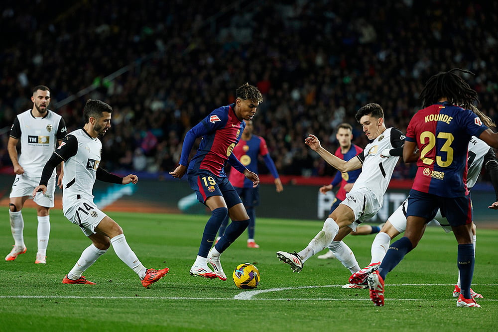 Spain Soccer La Liga FC Barcelona vs Valencia CF match photo: 