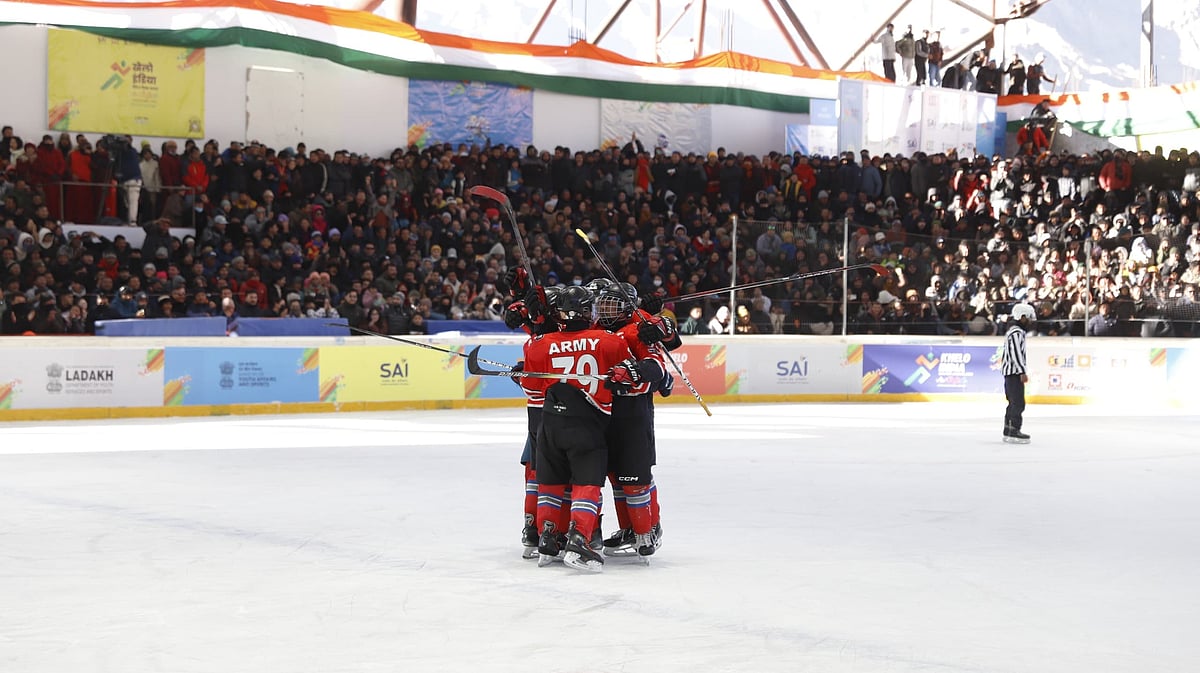 Army ice hockey team in action on Day 4.