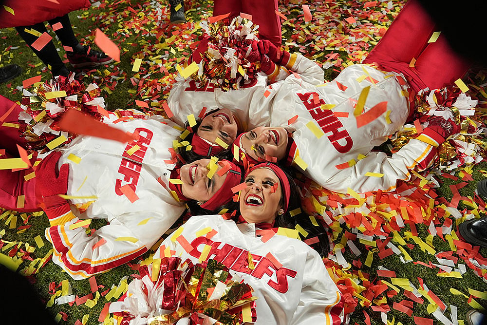 Bills Chiefs Football: Kansas City Chiefs vs Buffalo Bills
