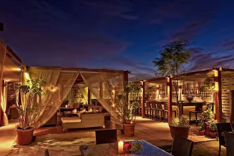 Kylin Skybar Restaurant