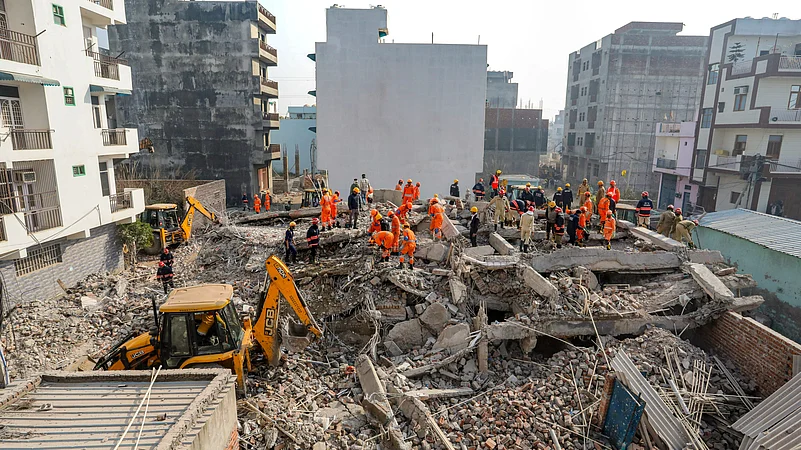 Burari building collapse