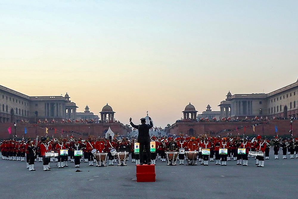Beating Retreat ceremony rehearsal in New Delhi Photo_Tri-Services bands 