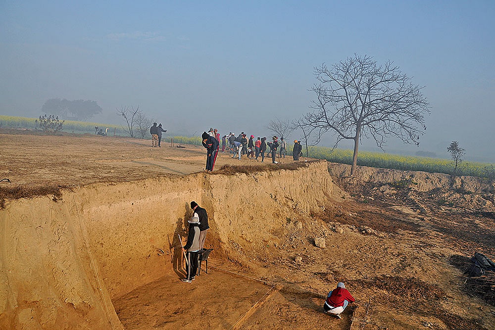 File photo of excavation at Mound No. VI