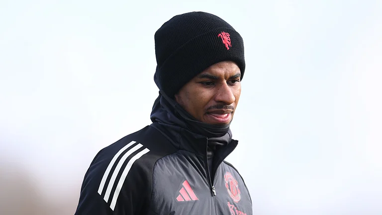 Marcus Rashford has been told to change by Manchester United boss Ruben Amorim - null