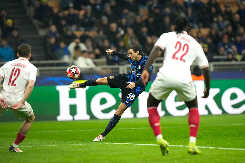 UEFA Champions League UCL soccer Inter Milan vs Monaco match photo: Matteo Darmian