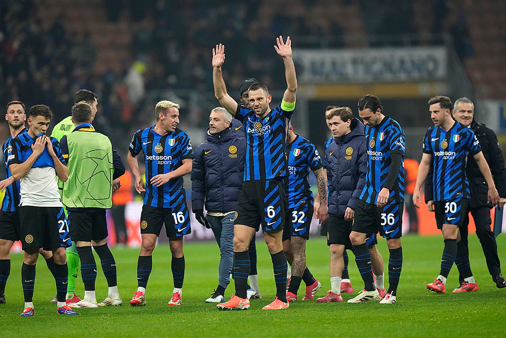 UEFA Champions League UCL soccer Inter Milan vs Monaco match photo: 1