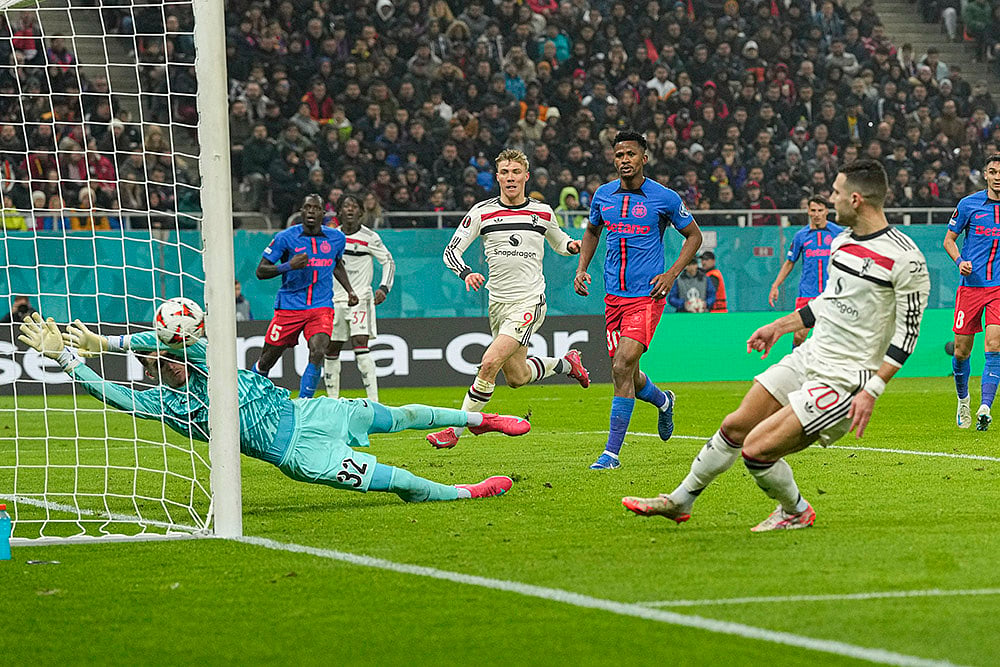 UEFA Europa League 2024-25 Matchday 8 - FCSB and Manchester United-Diogo Dalot 