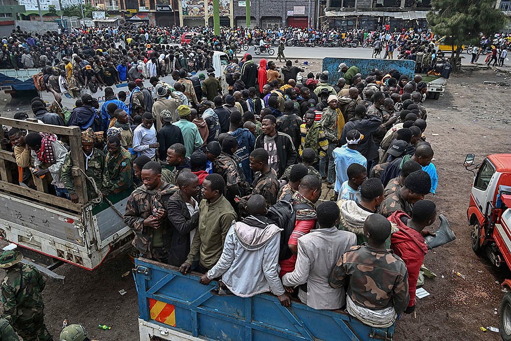 Rwanda-backed M23 rebels battle for DR Congos Goma_2