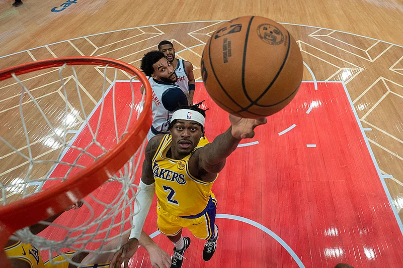 NBA Basketball Game: Washington Wizards vs Los Angeles Lakers