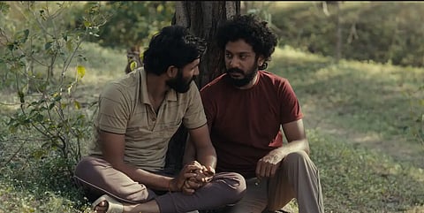 (L-R) Suraaj Suman, Bhushaan Manoj in 'Sabar Bonda'
