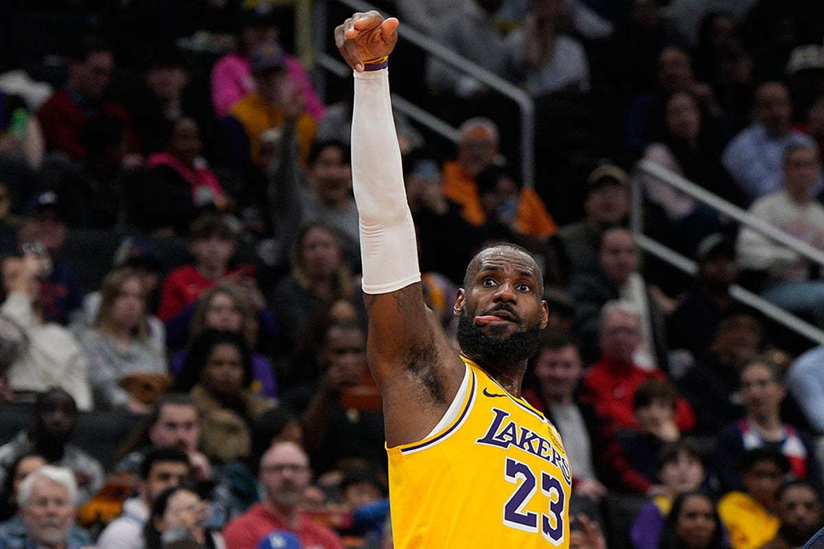 NBA: Washington Wizards vs Los Angeles Lakers