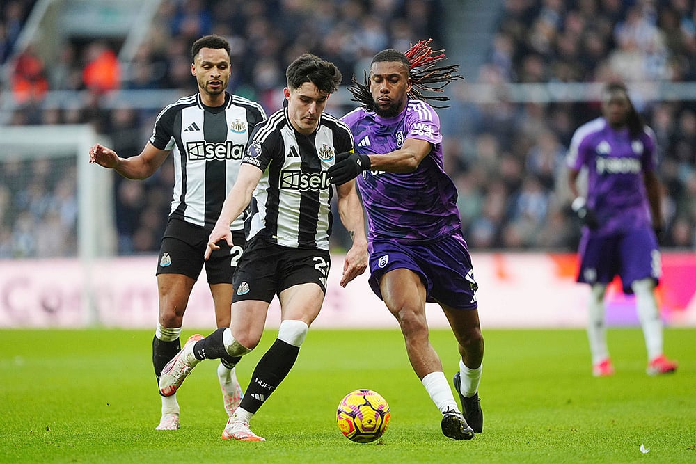 English Premier League soccer Newcastle United and Fulham photo: Tino Livramento