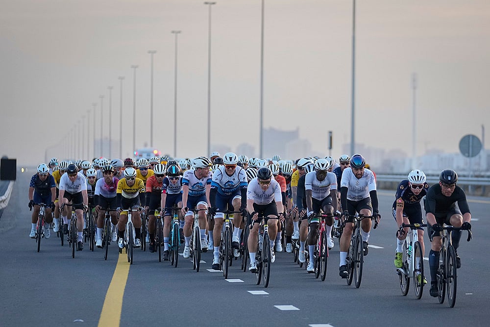 LEtape Dubai cycling race in Dubai Emirates Cycling pics_5