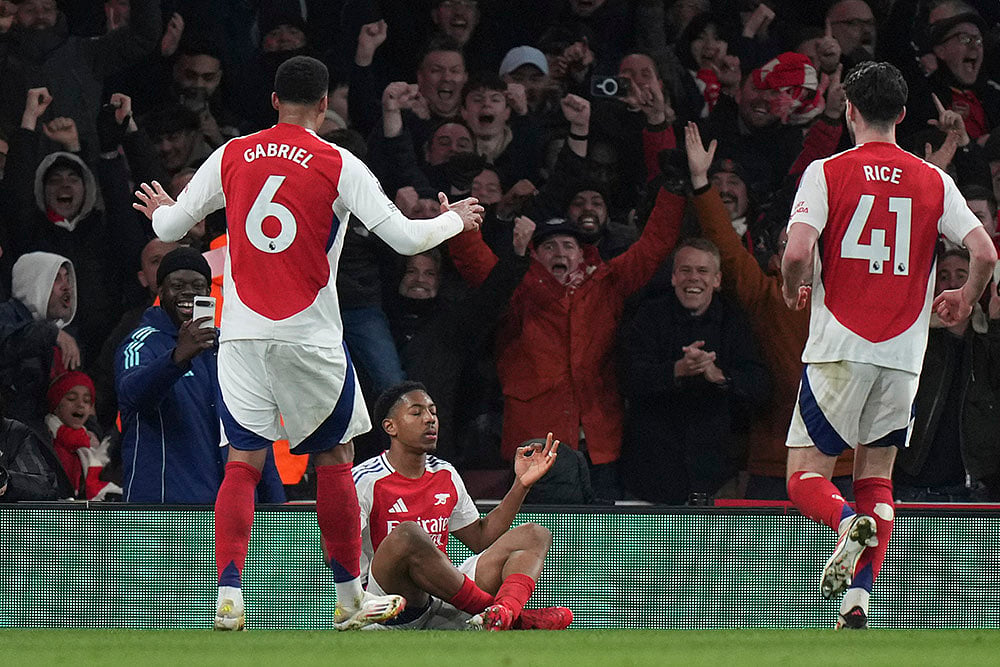 English Premier League soccer Arsenal vs Manchester City match photo: Myles Lewis-Skelly