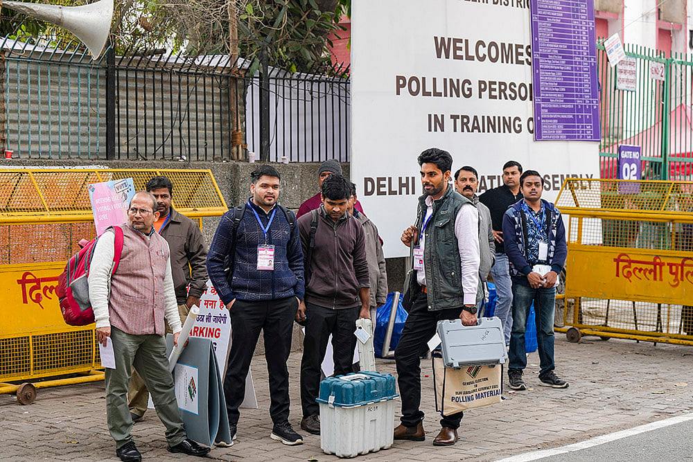 Preparations for Delhi polls 2025 pics_7
