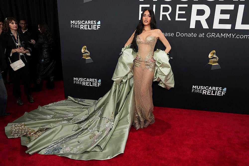 67th Annual Grammy Awards 2025 Celebs Arrivals: Celebrity fashion pics_Madison Beer
