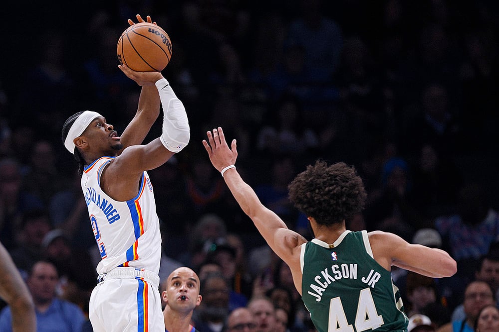 NBA basketball game Oklahoma City Thunder vs Milwaukee Bucks: Shai Gilgeous-Alexander
