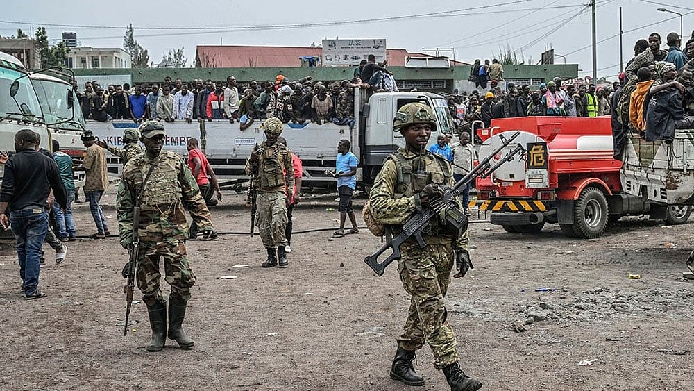 | Photo: AP/Moses Sawasawa : Congo conflict: Battle of Goma