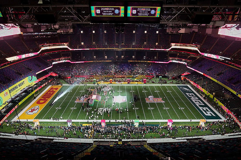 | Photo: AP/David J. Phillip : Super Bowl LIX Opening Night: The Kansas City Chiefs participate during Super Bowl 59 Opening Night