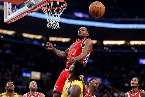 NBA 2024-25: Clippers forward Kawhi Leonard blocks a layup by Lakers forward Dorian Finney-Smith