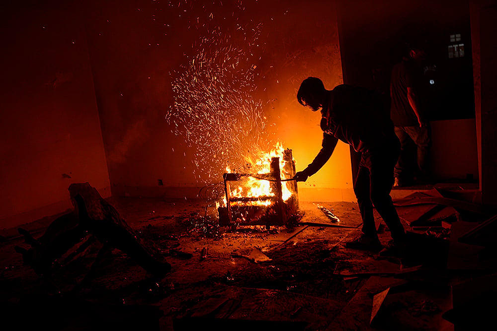 Bangladesh Protest Sheikh Mujibur Rahman House Demolished in Dhaka_3